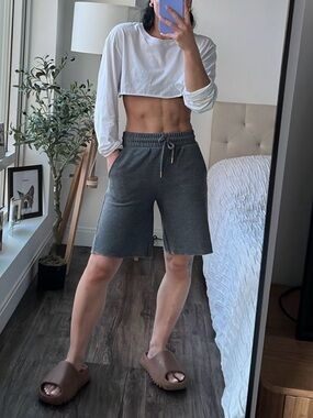 Zara Men's Charcoal Gray Drawstring Athletic Shorts